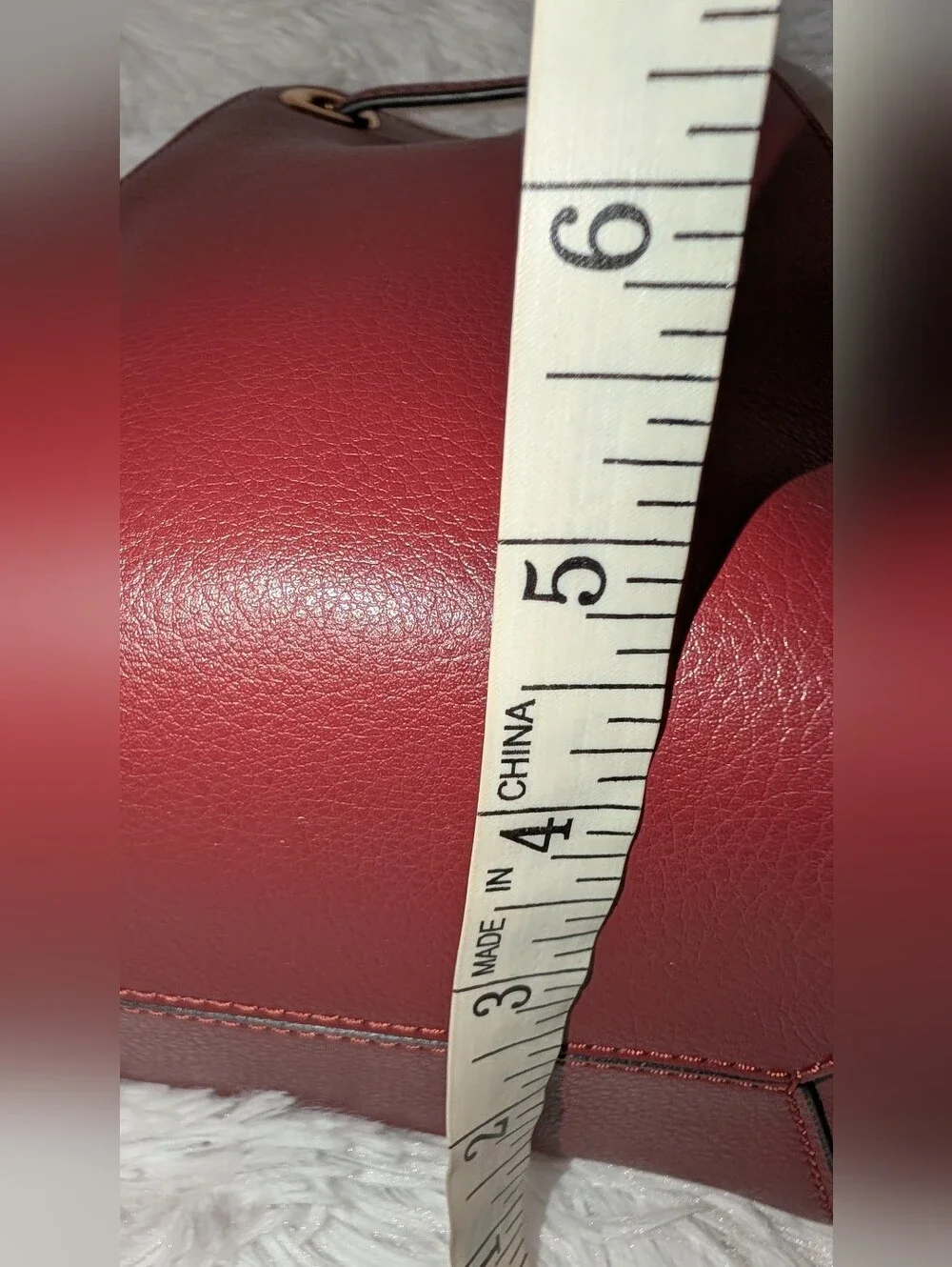 Marc Jacobs The Leather Bucket Bag with Detachable Strap Burgundy EUC - Picture 14 of 15
